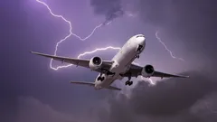 Åska i flygplanet: bör passagerarna vara rädda?