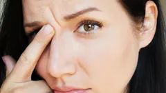 Varför rynkor uppstår redan vid 25 års ålder: den verkliga orsaken som sällan nämns