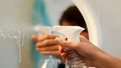 Spegeln i badrummet immar inte längre: ett enkelt knep som håller i en vecka